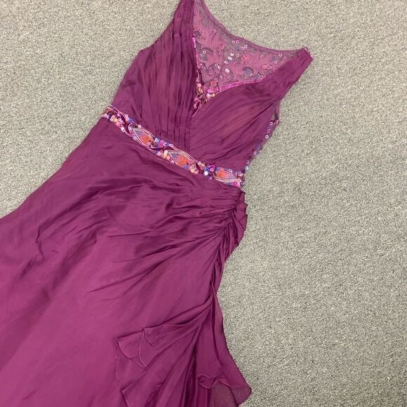 New Vintage Elegant Silk Gown with Beaded Sequins And Velvet Embroidery - Picture 15 of 16